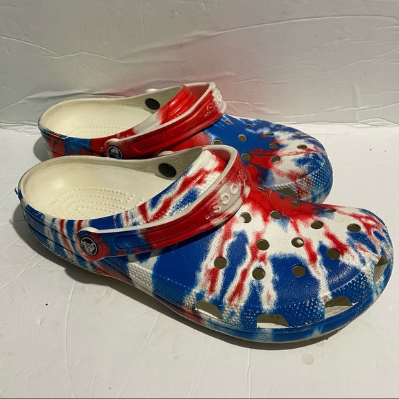 CROCS Other - Crocs Men's Classic Tie Dye Graphic Clogs 205453-90H Colorful